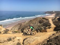 Surfcamp Deluxe – Retreat in Portugal